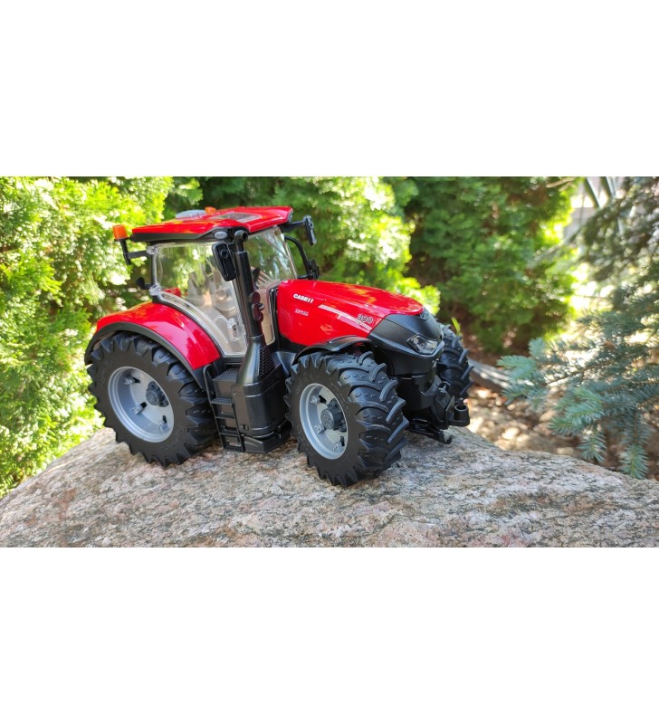 Traktor Case IH Optum 300 CVX z ładowarką i przyczepą z belami słomy Bruder 03198