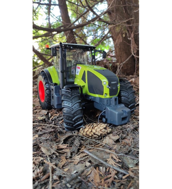 Traktor Claas Axion 950 z ładowaczem czołowym TUR Bruder 03013