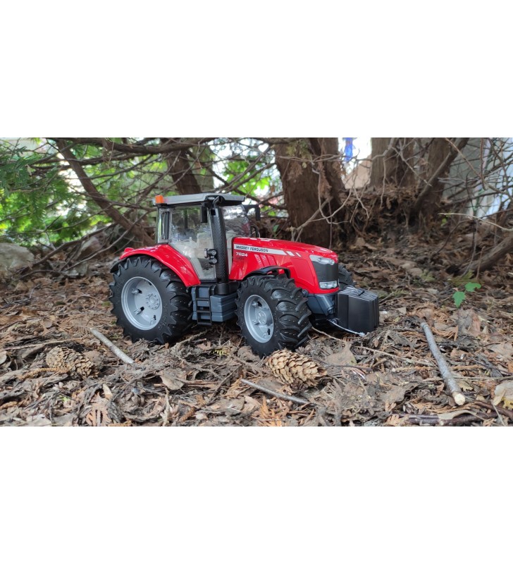 Traktor Massey Ferguson 7600 z ładowarką czołową Bruder 03047