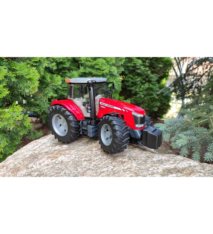 Traktor Massey Ferguson 7600 z ładowarką czołową Bruder 03047