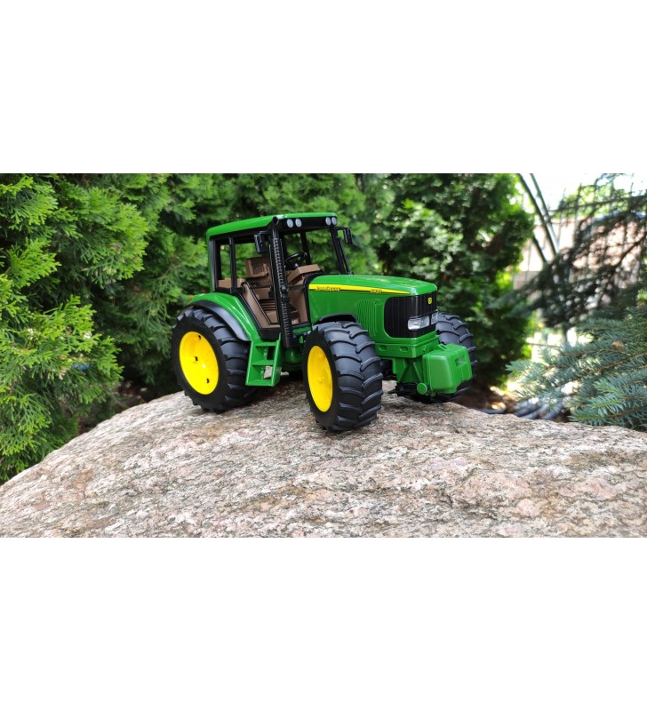 Traktor John Deere 6920 z ładowarką czołową Bruder 02052