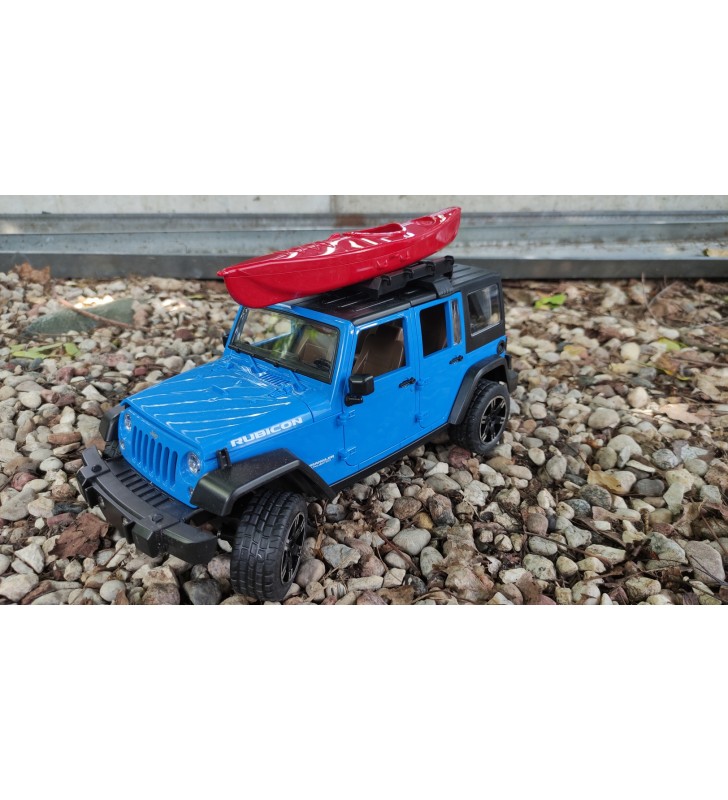 Jeep Wrangler Unlimited Rubicon z kajakiem i figurką kajakarza Bruder 02529