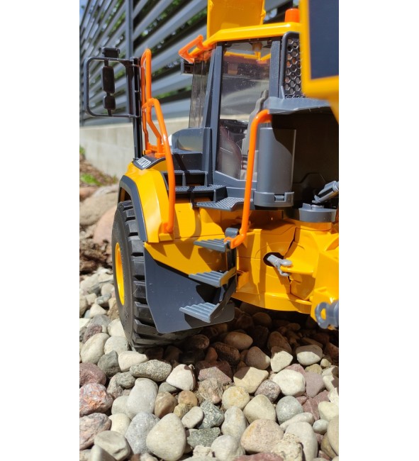 Volvo A60H Wywrotka przegubowa Bruder 02455