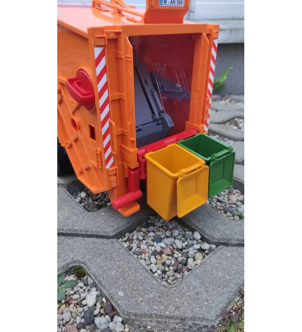 TW garage様 MAN TGS Śmieciarka z tylnym załadunkiem Bruder 03760